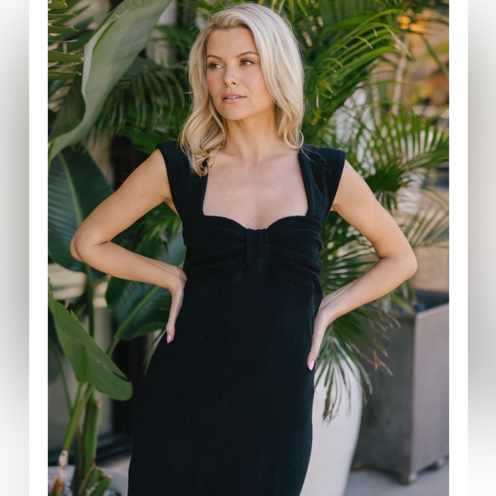 Sunni Spencer,EveryWEAR Towel The Capri,Cap Maxi Dress -Black, PERFECT, Size S